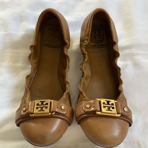 Tory Burch Leather Ambrose Tan Flats Size 8